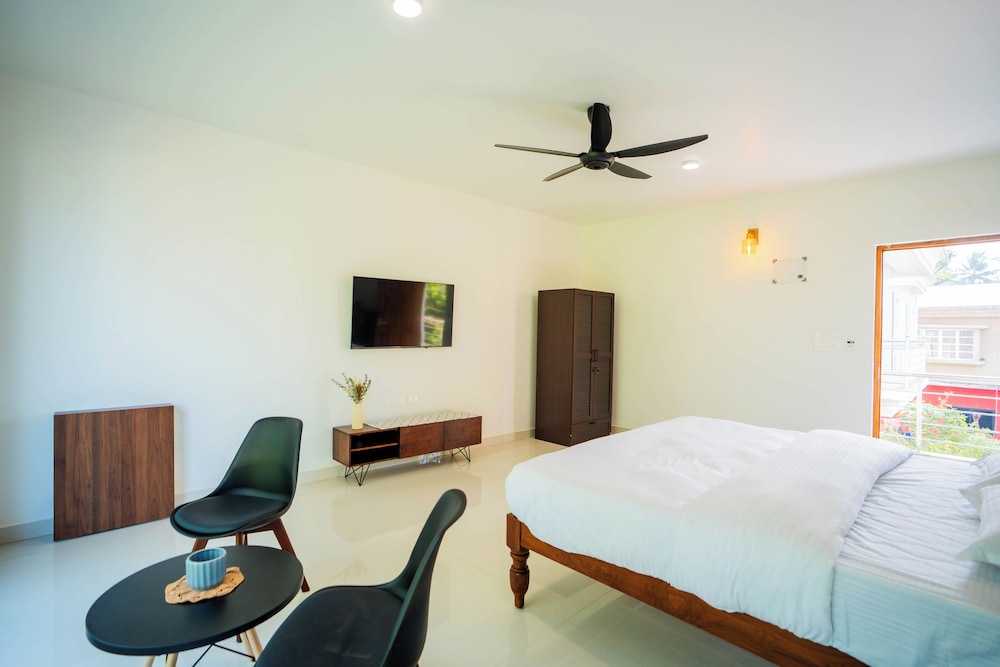 Deluxe Room, Balcony, Garden View photo 3