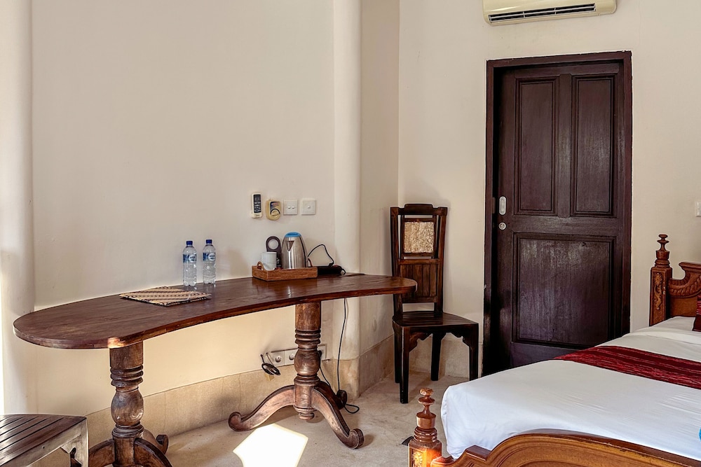 Double Room with Pool/Garden View - Photo 17