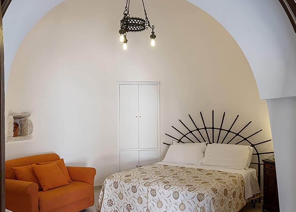 Standard Apartment, 1 Queen Bed with Sofa bed, Garden View photo 1