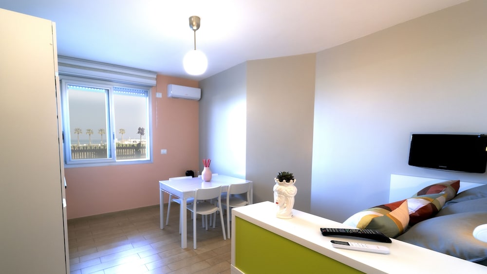 Apartment photo 1