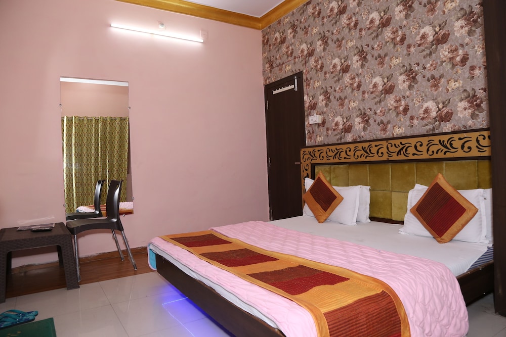 Deluxe Room - Photo 1