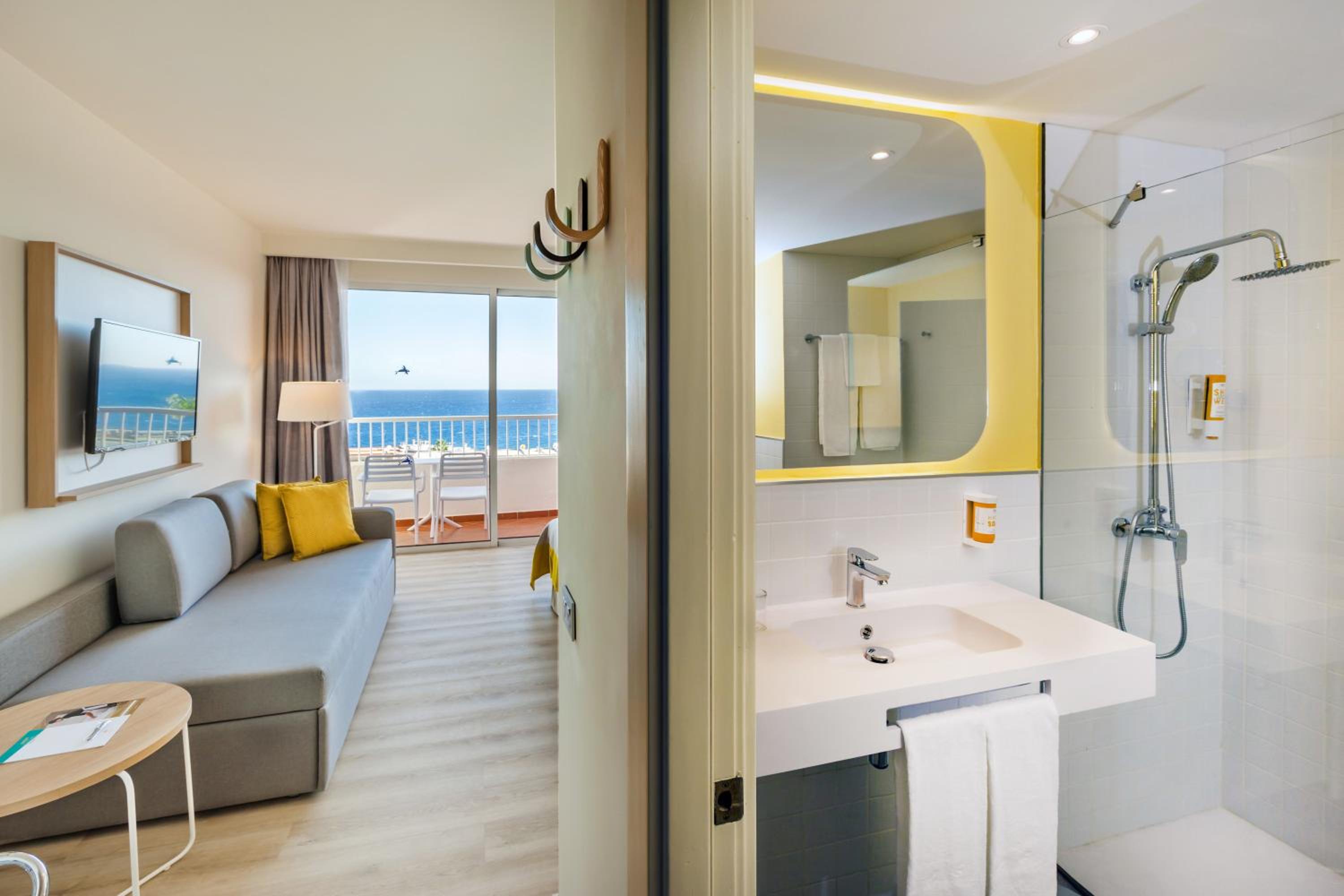 Standard Double Room photo 3