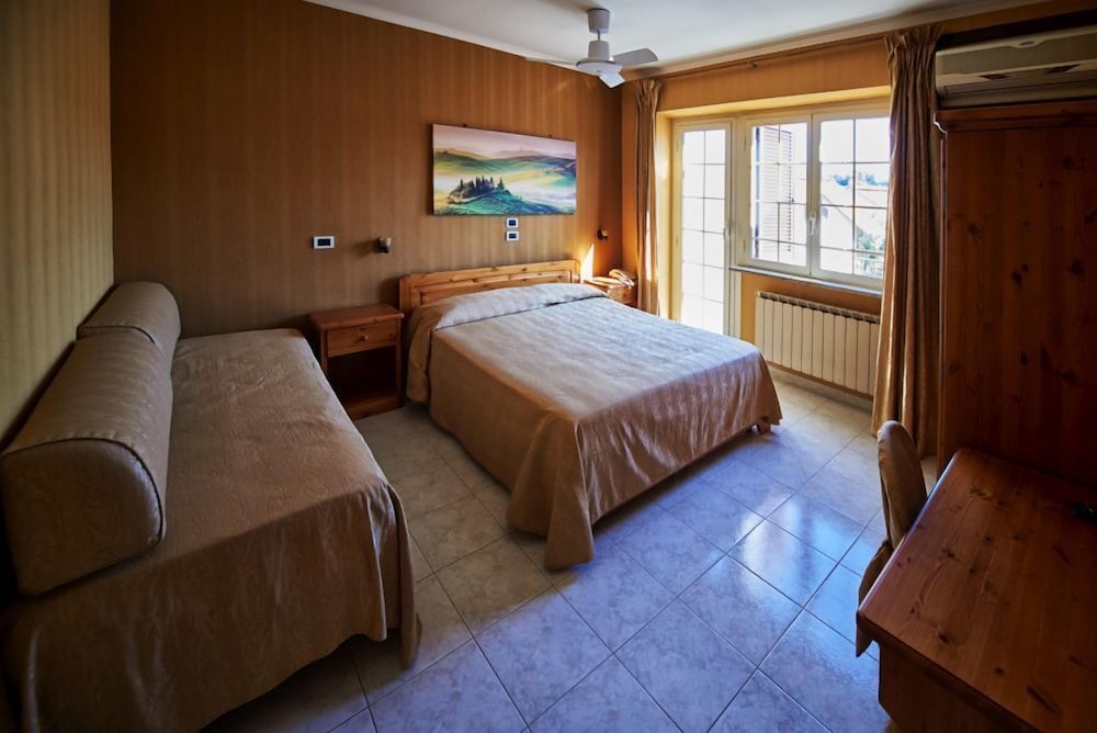 Triple Room photo 1