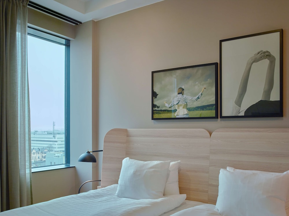 Standard Twin Room - Photo 7