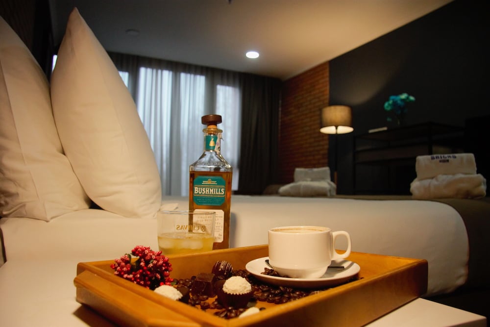 Double Room - Photo 8