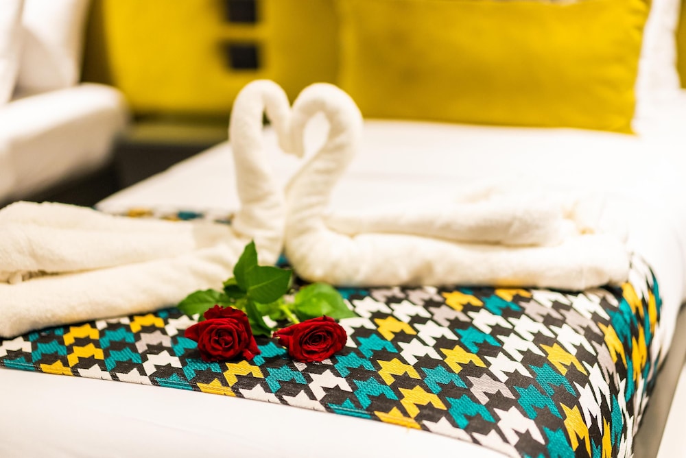 Premium Twin Room photo 2
