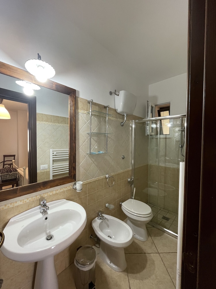 Comfort Room, Private Bathroom, Garden View photo 3