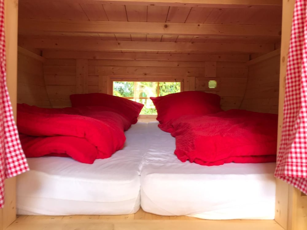 Grand Cabin (Schlaffass Maxi) photo 3