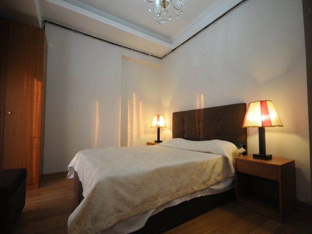Family Apartment, 2 Bedrooms photo 2