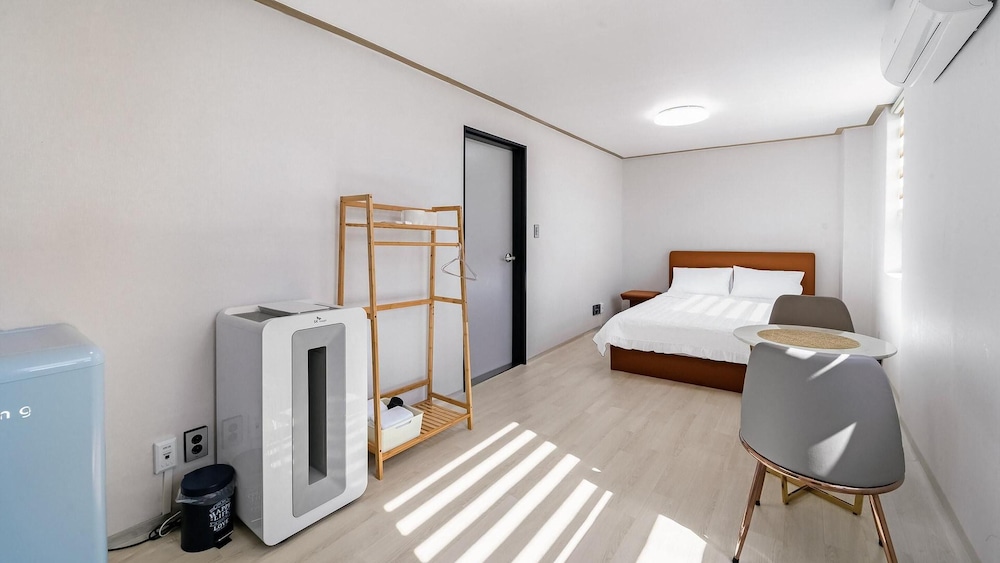 Basic Room, 1 Bedroom (3cheung silbeo) - Photo 9