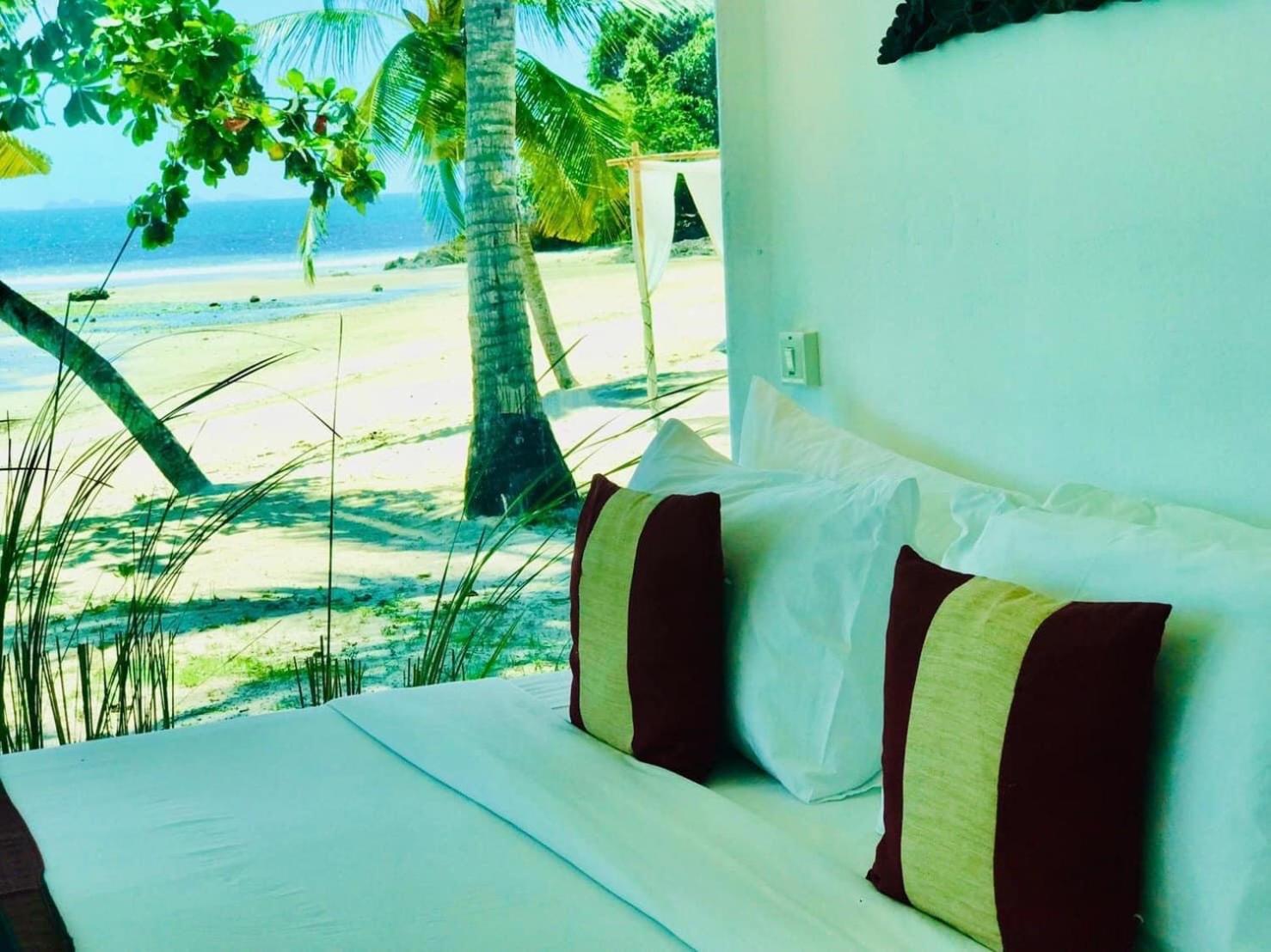 Villa - Beach Front photo 3