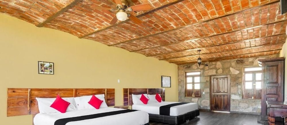 Deluxe Quadruple Room, Mountain View