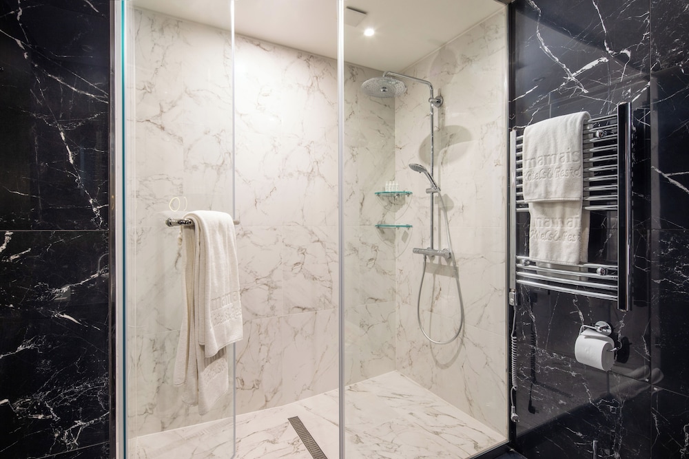 Margaret Suite photo 2