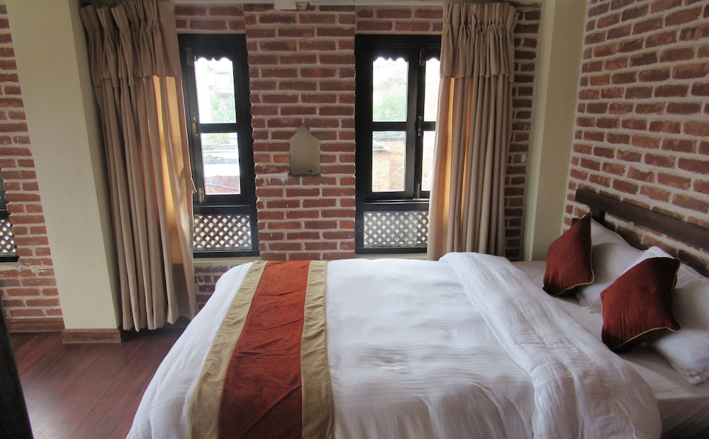 Twin Room, Balcony, Mountain View