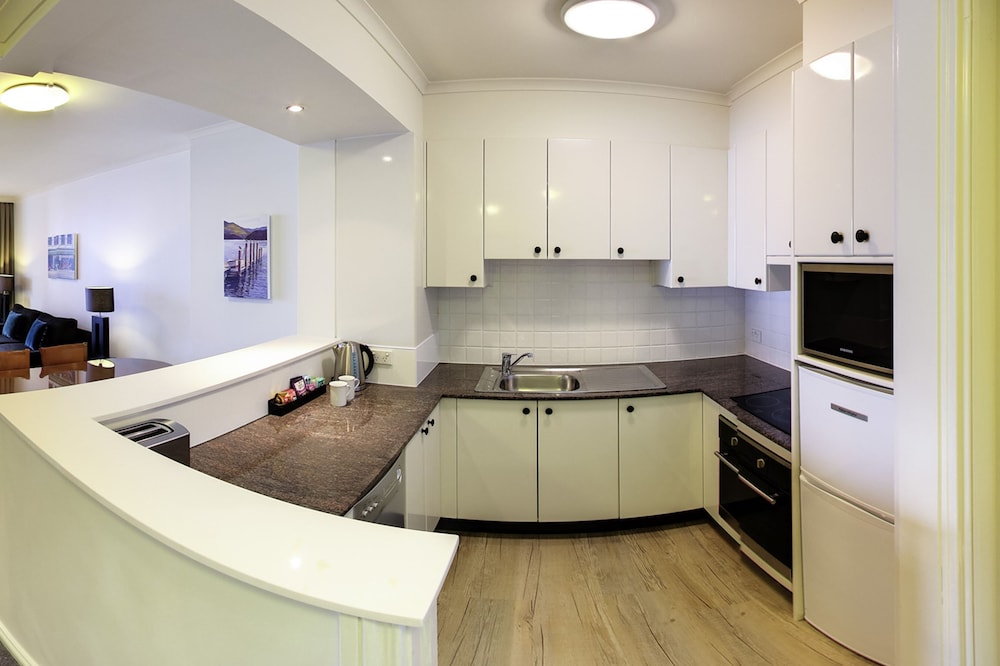 Apartment, 2 Bedrooms - Photo 9