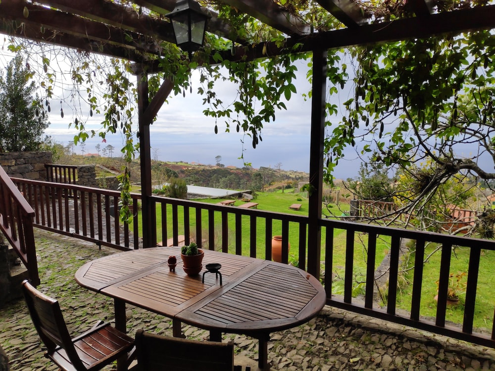 Traditional House, 1 Bedroom, Ocean View photo 3