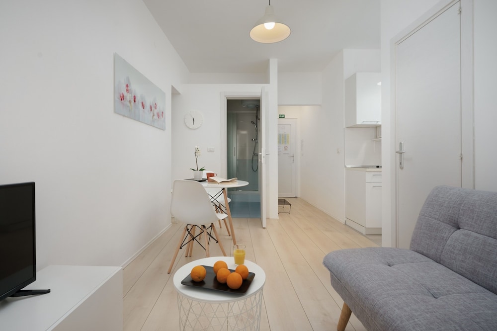 Standard Apartment, Garden View photo 2