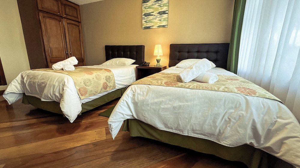 Standard Double Room, Multiple Beds, City View