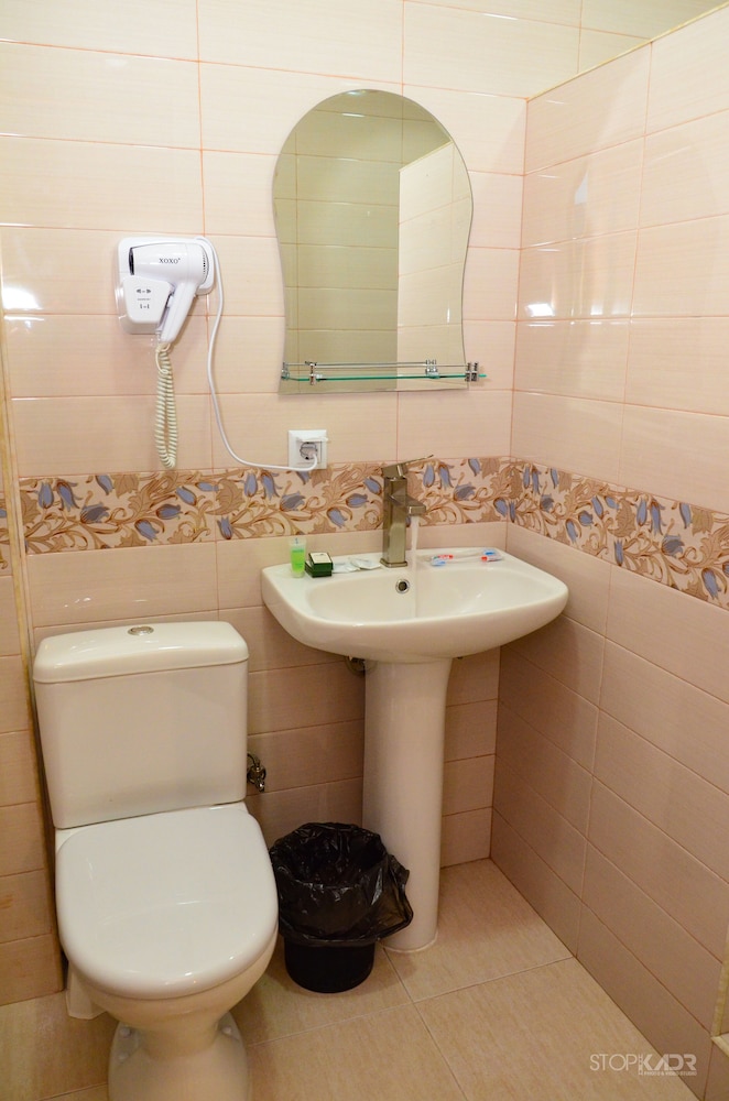 Triple Room, Private Bathroom photo 2
