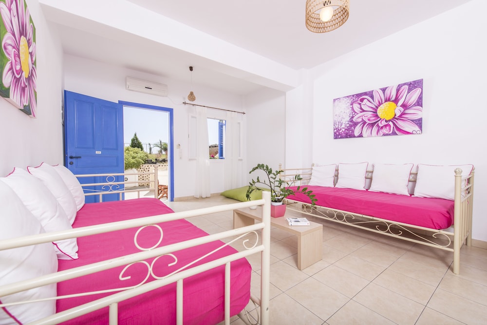Apartment, 1 Bedroom, Garden View - Photo 9