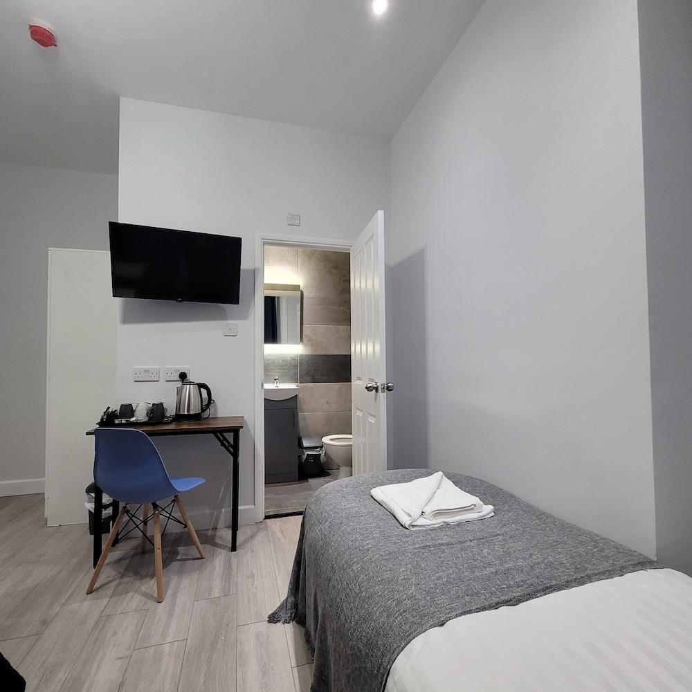 Comfort Triple Room photo 3