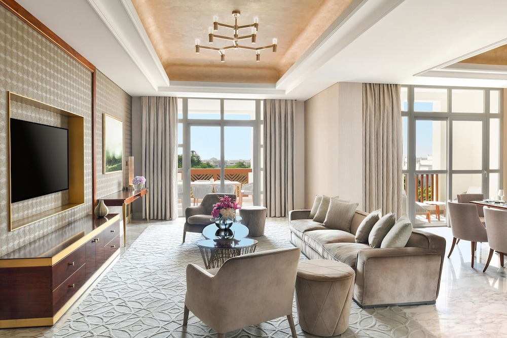 Signature Suite, 1 Bedroom, Pool View (Balcony) - Photo 1