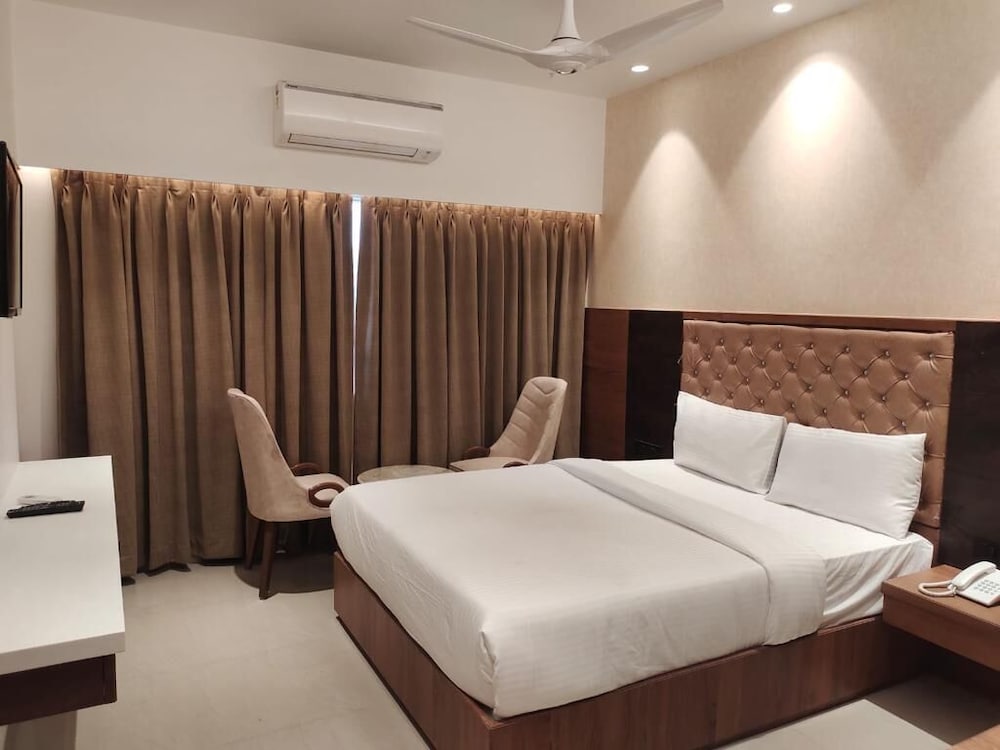 Business Double or Twin Room