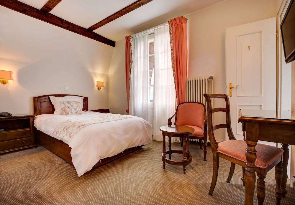 Standard Single Room, Balcony, Valley View