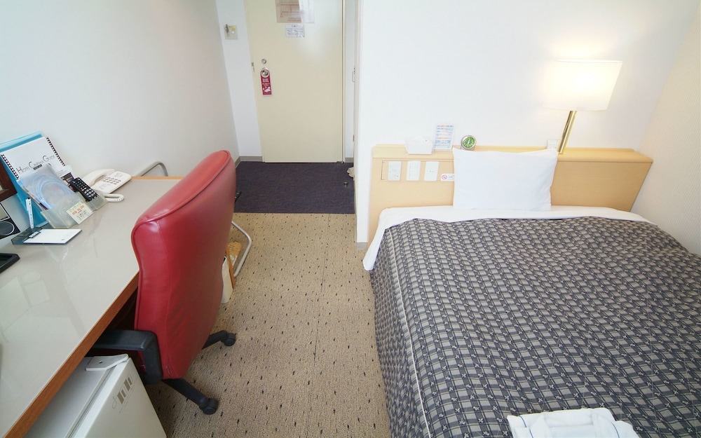 Standard Small Double Room, Non Smoking - Photo 1