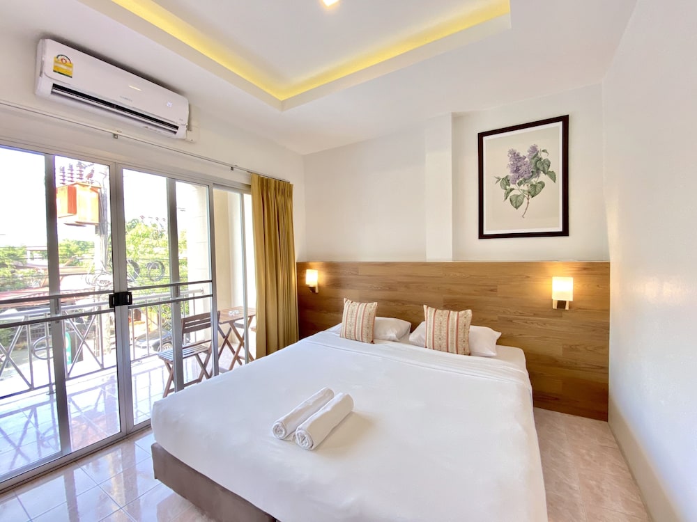 Room, 1 Bedroom, Balcony photo 2