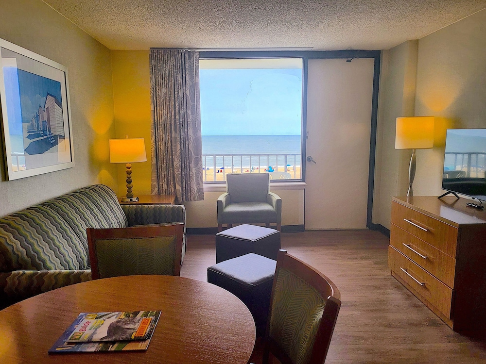 Suite, 1 King Bed with Sofa bed, Balcony, Ocean View - Photo 1
