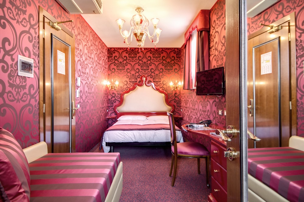 Triple Room photo 3