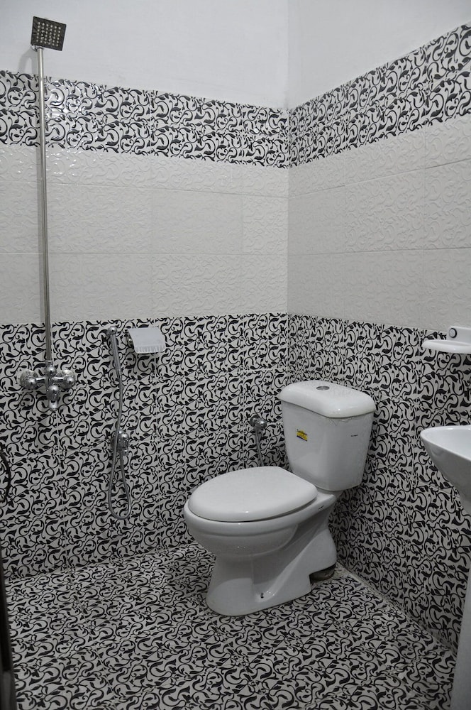 Deluxe Double or Twin Room photo 2