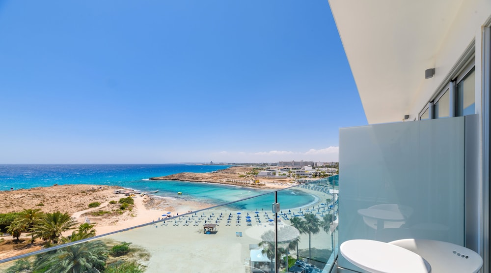 Penthouse, Sea View - Photo 4