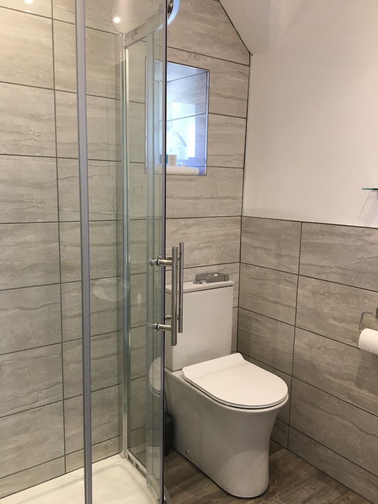 Superior Double Room, Ensuite (size ) photo 3