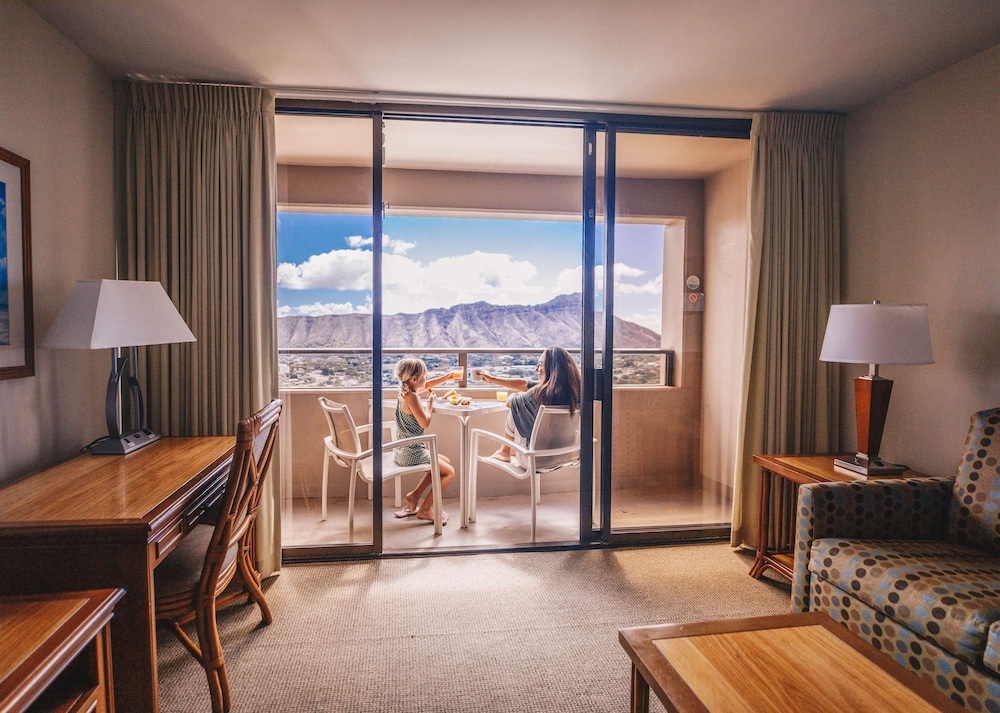 Suite, 2 Bedrooms, Mountain View (Diamond Head)