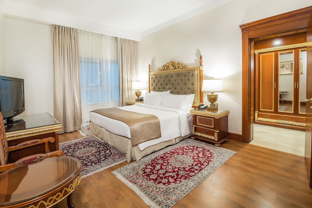 Executive Suite photo 1
