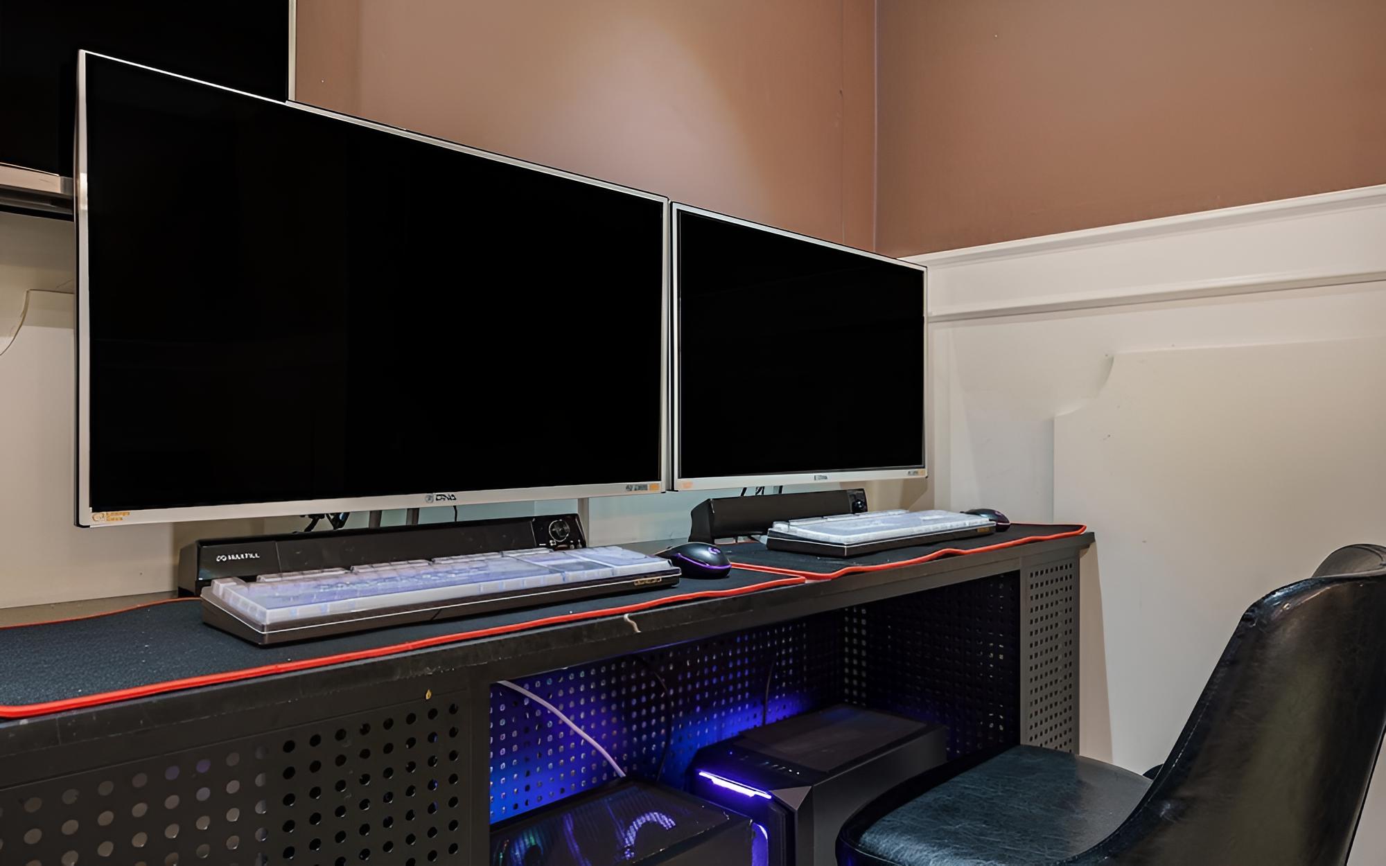 Room (Couple PC Room - RTX 2060 2PC (Bug co) - Photo 4