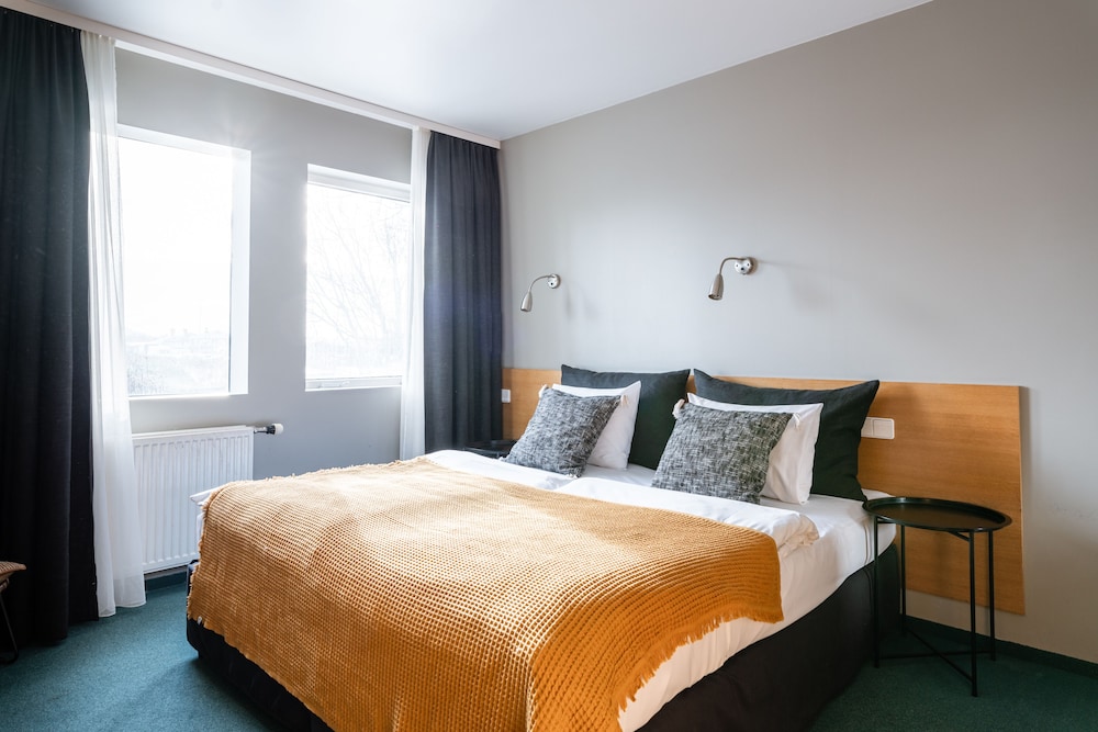 Standard Double or Twin Room - Photo 14