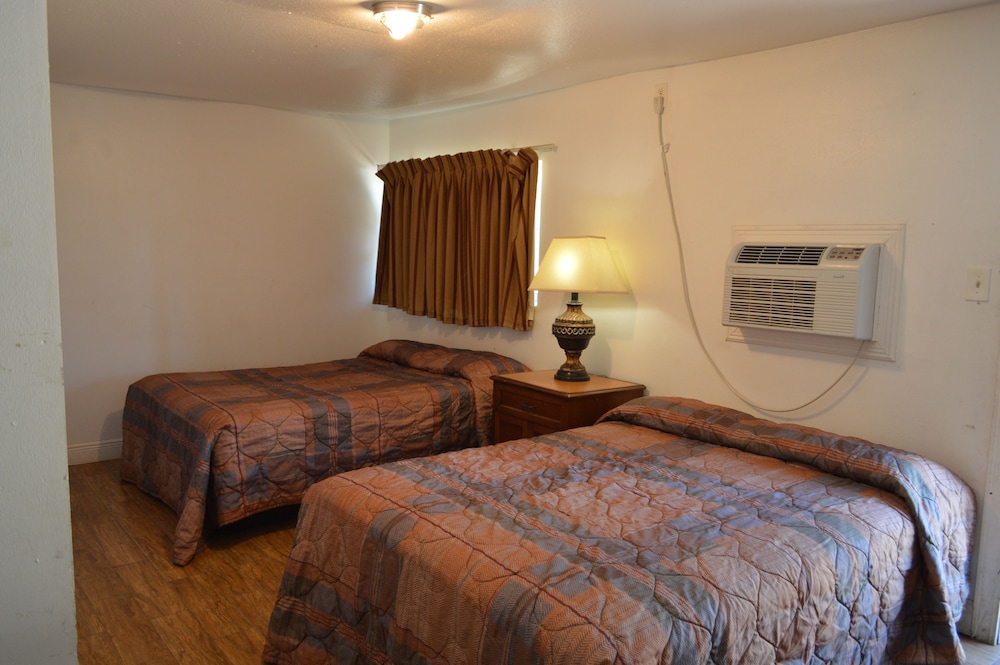 Basic Double Room, 1 Double Bed photo 1