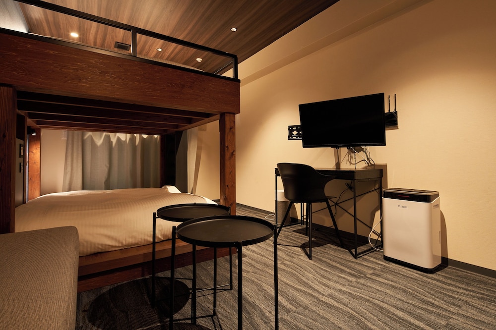 Superior Room, Non Smoking (with Car Rental) - Photo 14