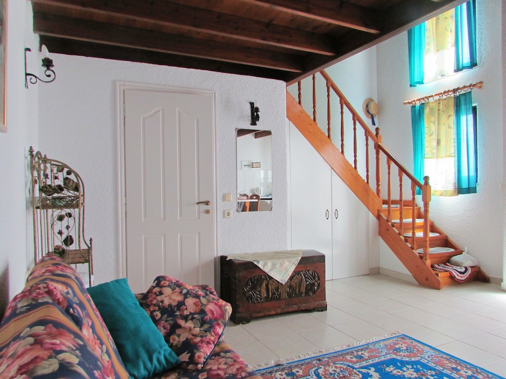 Traditional Duplex photo 1