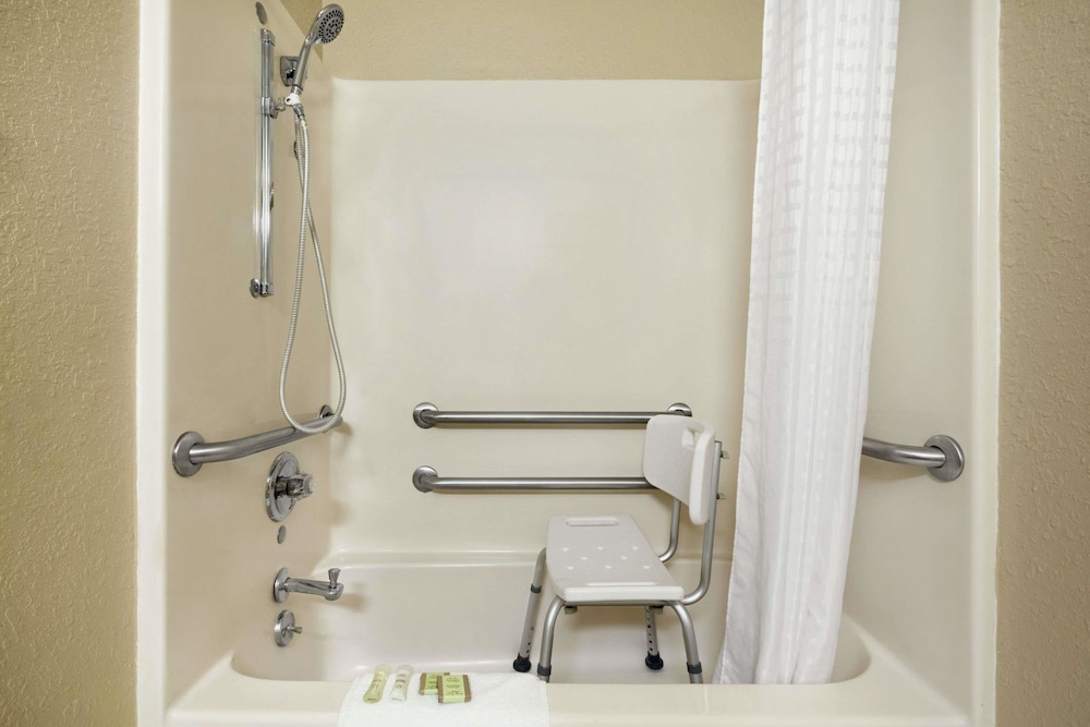 Classic Double Or Twin Room photo 2