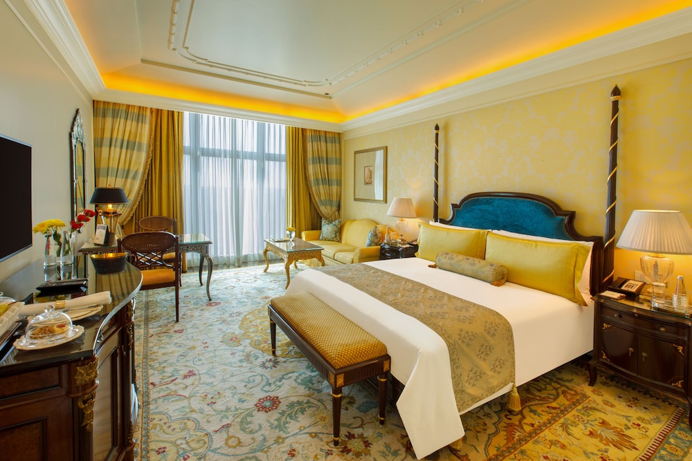 Royal Room (Club) - Photo 2