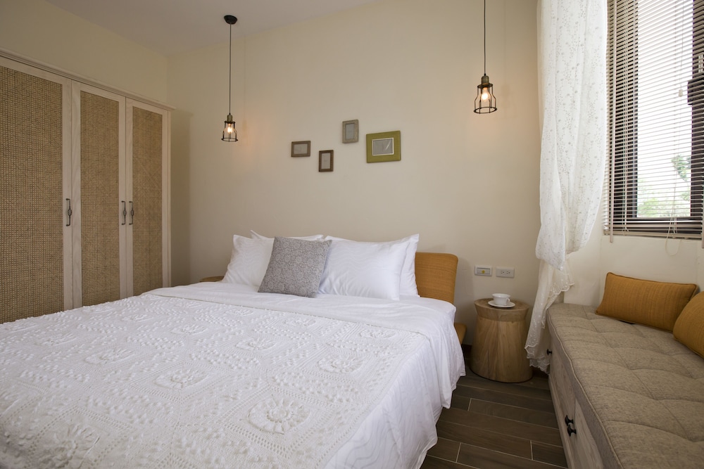 Double Room (Sunflower) photo 2