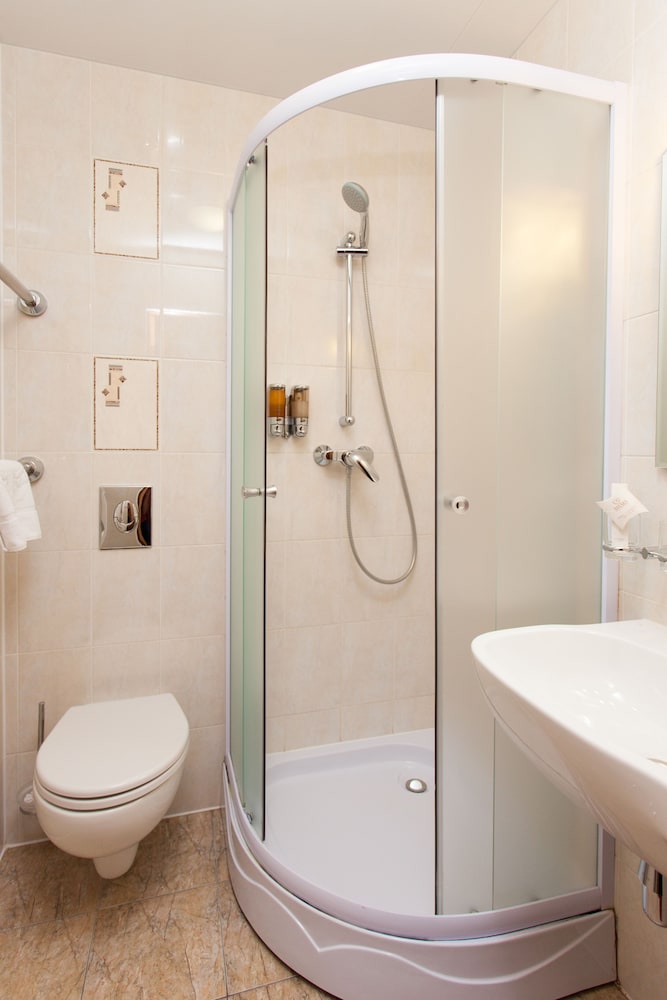 Standard Single Room photo 3