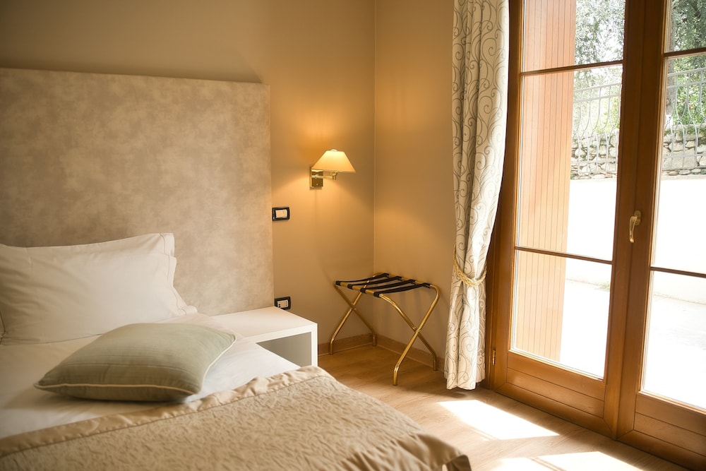 Classic Single Room photo 2