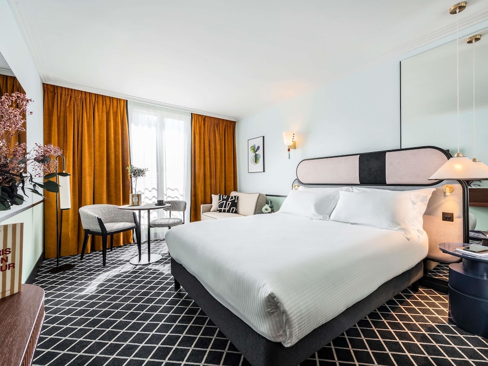 Superior Room, 1 Double Bed with Sofa bed, Accessible photo 3