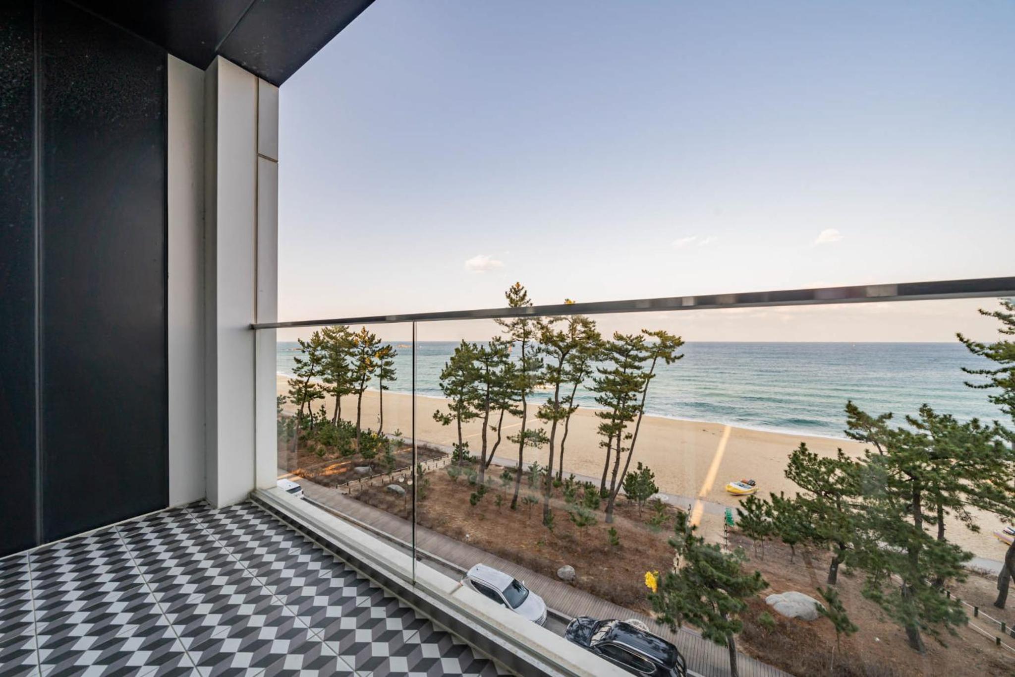 Twin Room With Sea View photo 2