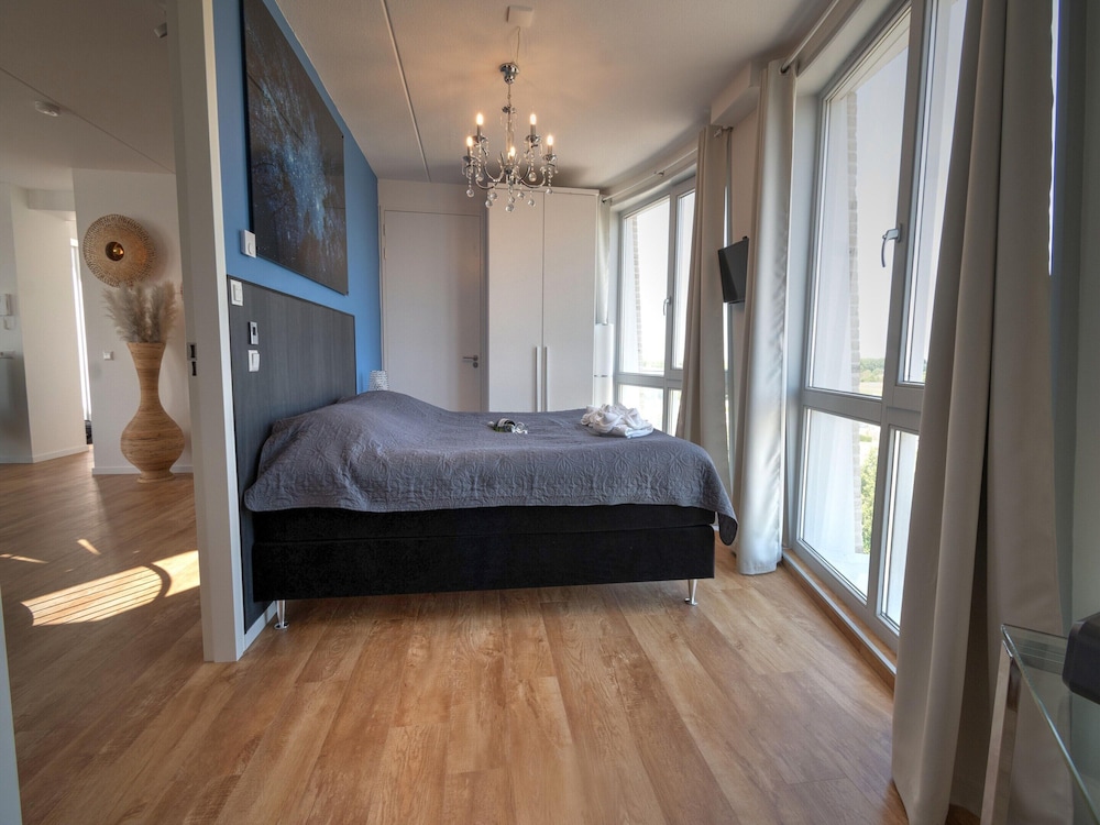 Apartment photo 3